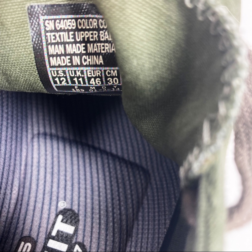 Sketchers Low Top Trainers With Memory Foam Size … - image 4